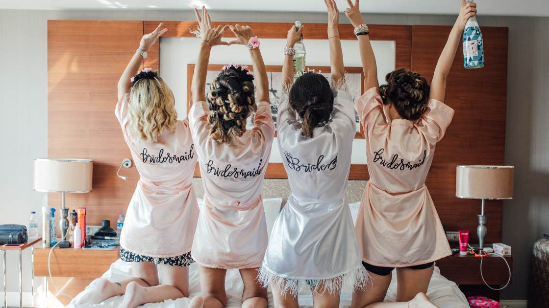 A LOCAL’S GUIDE TO bachelorette party’S IN NEWPORT